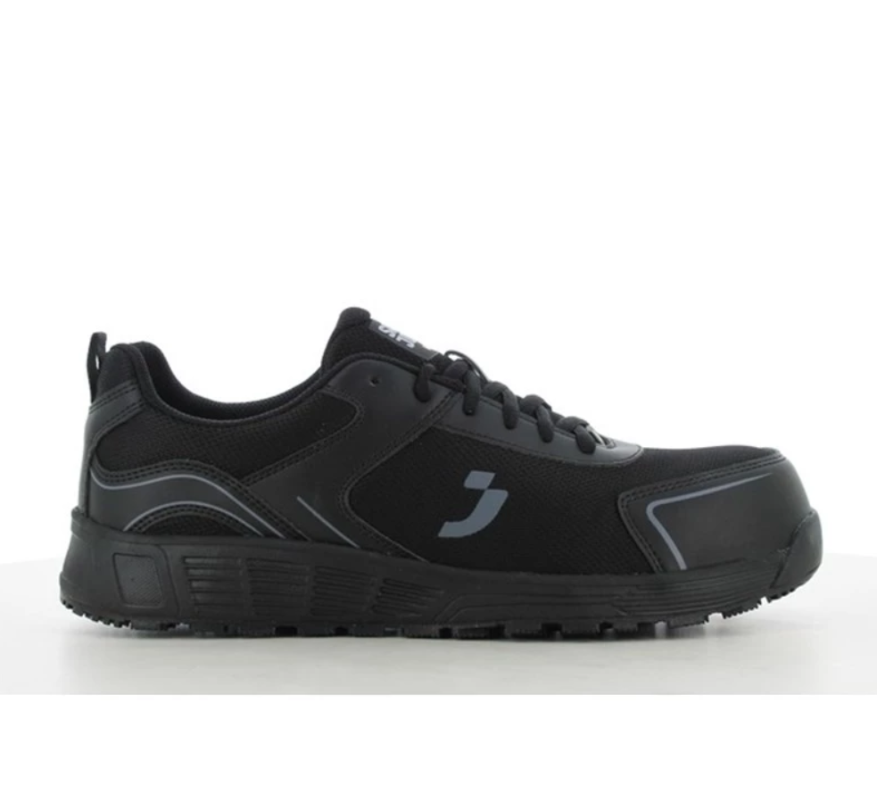 AAK Black